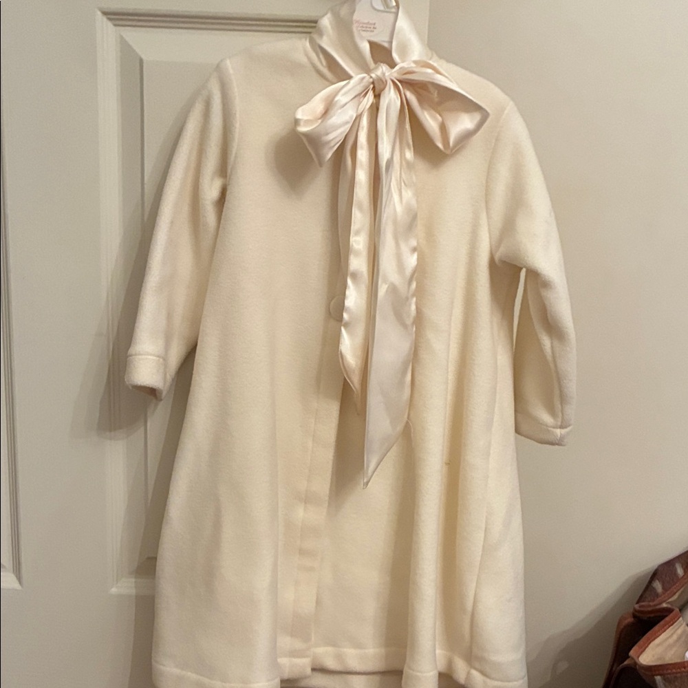 Chic Cream Kids Coat with Satin Bow